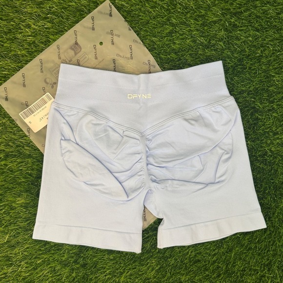 Dfyne Pants - Dfyne impact shorts 4.5" ice blue small